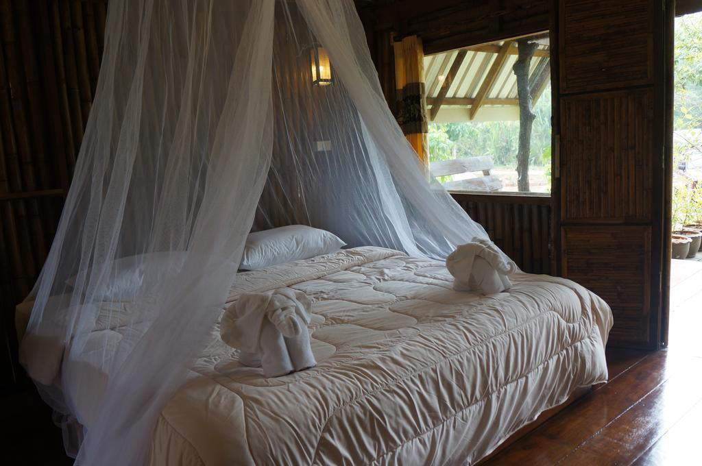 Khao Sok National Park Khao Sok Jungle Resort מראה חיצוני תמונה