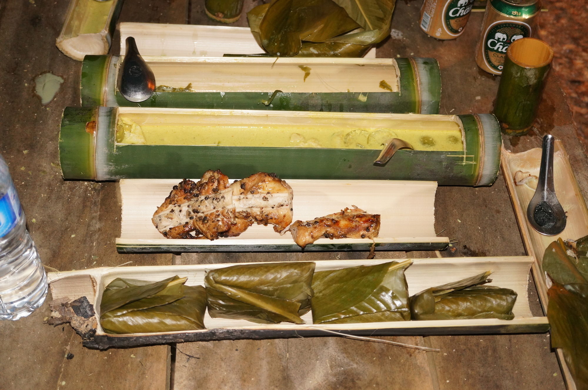 Khao Sok National Park Khao Sok Jungle Resort מראה חיצוני תמונה